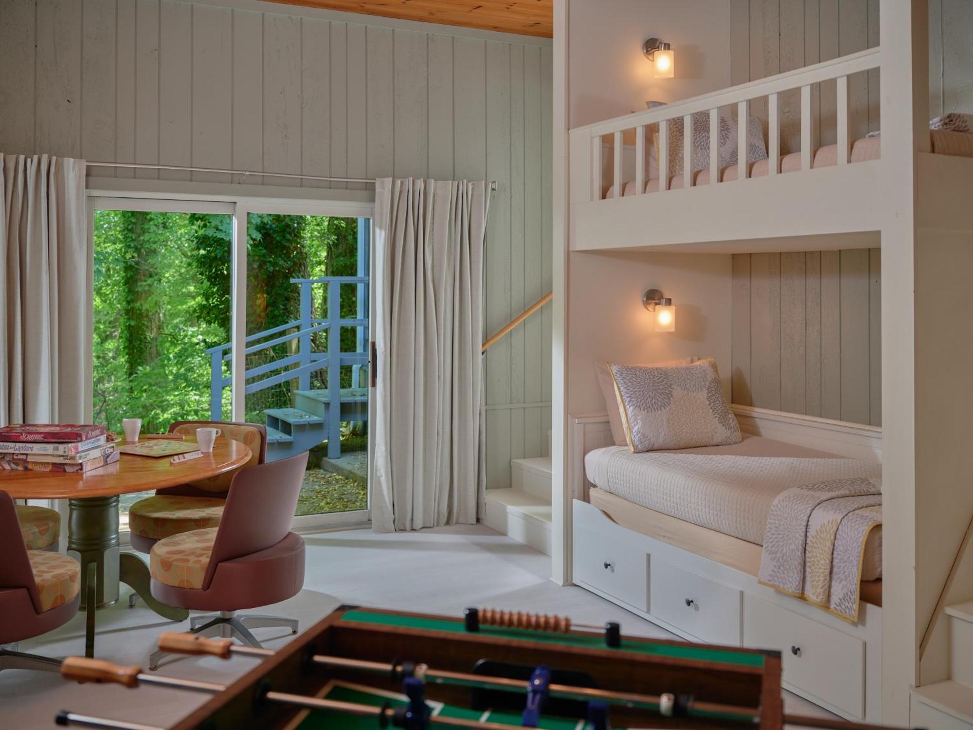 Goldberry Woods- A Modern Farm Resort Union Pier Εξωτερικό φωτογραφία