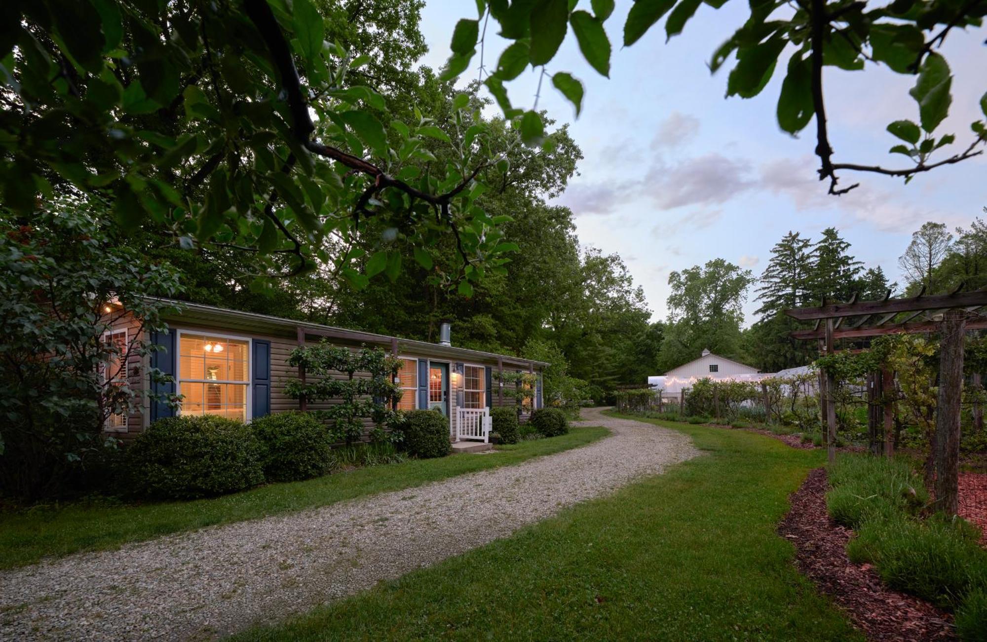 Goldberry Woods- A Modern Farm Resort Union Pier Εξωτερικό φωτογραφία