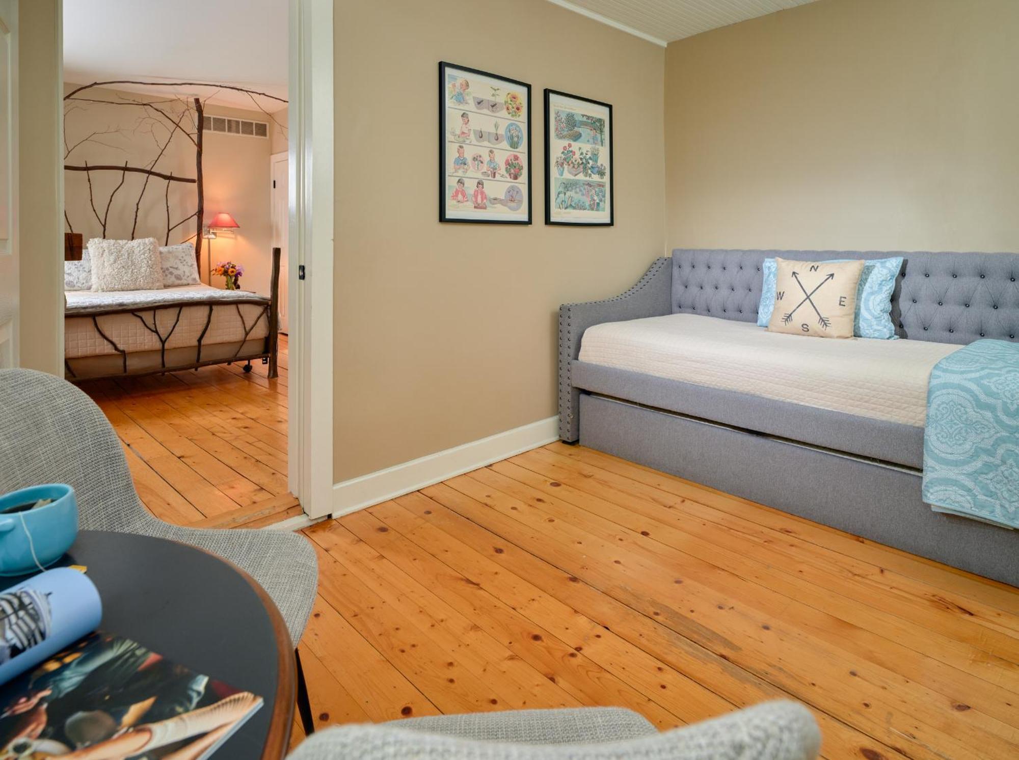 Goldberry Woods- A Modern Farm Resort Union Pier Εξωτερικό φωτογραφία